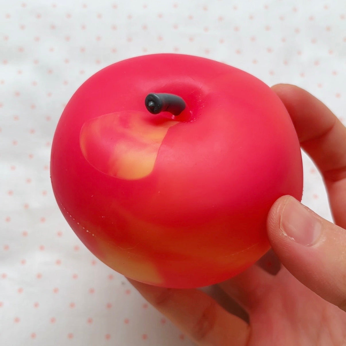 Crunchy Apple (Firm Squish Feel)