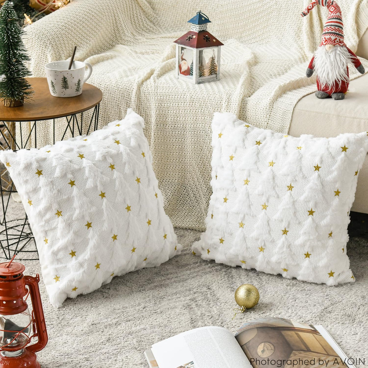 AVOIN colorlife Christmas Tree Star White Throw Pillow Cover Set of 2, 18 x 18 Inch Soft Plush Faux Fur Jacquard Festivals Winter Cushion Case Decoration for Sofa Couch