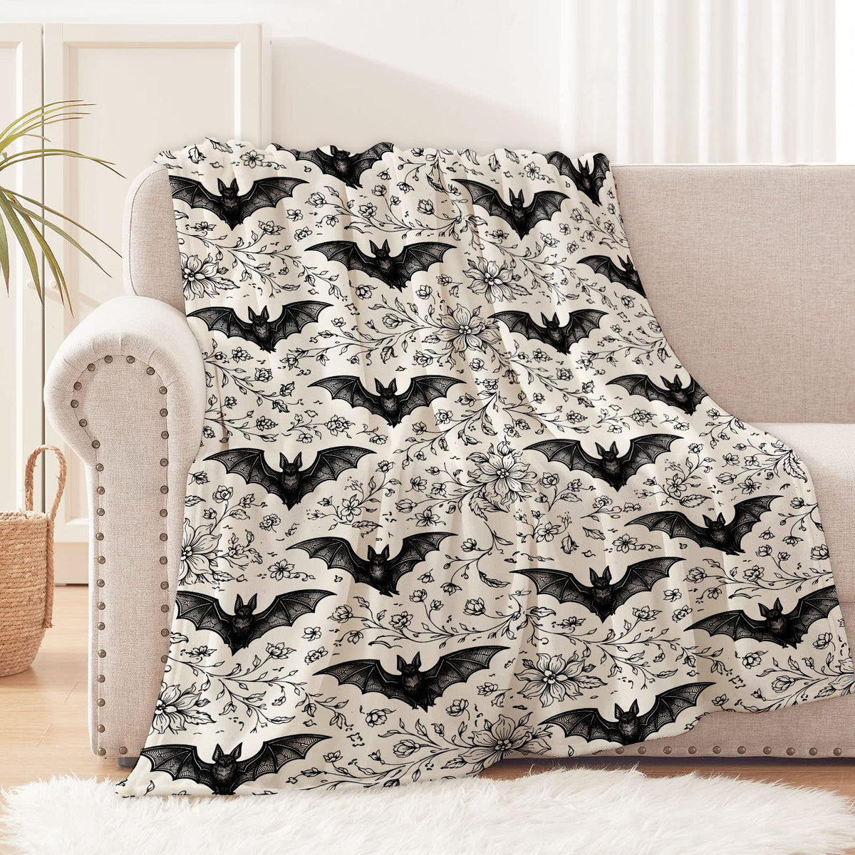 cromcu Bat Blanket Soft Lightweight, Gothic Floral Bat Pattern Flannel Throw Blankets for Bed Sofa Office RV Travel Bathroom Home Vintage Black and White Halloween Decor, Goth Lovers Gifts 60"X50"